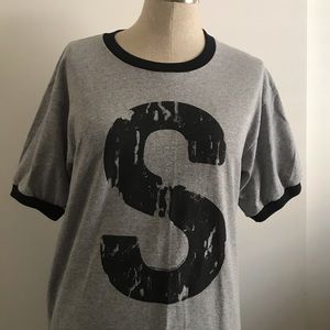 Riverdale Jughead Jones Hot Topic Shirt